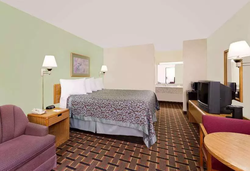 בית מלון כפרי Days Inn By Wyndham Cleveland Tn