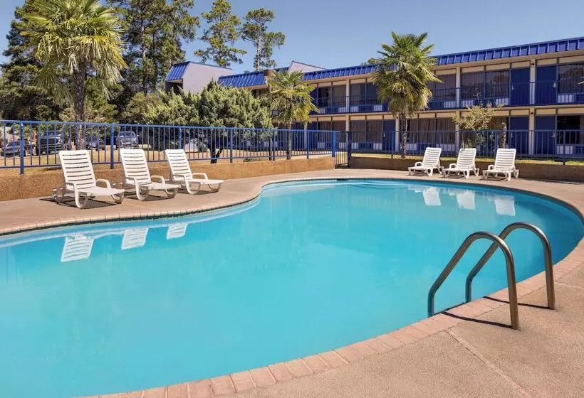 Szálloda Days Inn By Wyndham Mccomb Ms