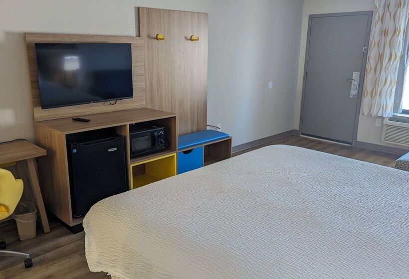 فندق Days Inn By Wyndham Mooresville Lake Norman