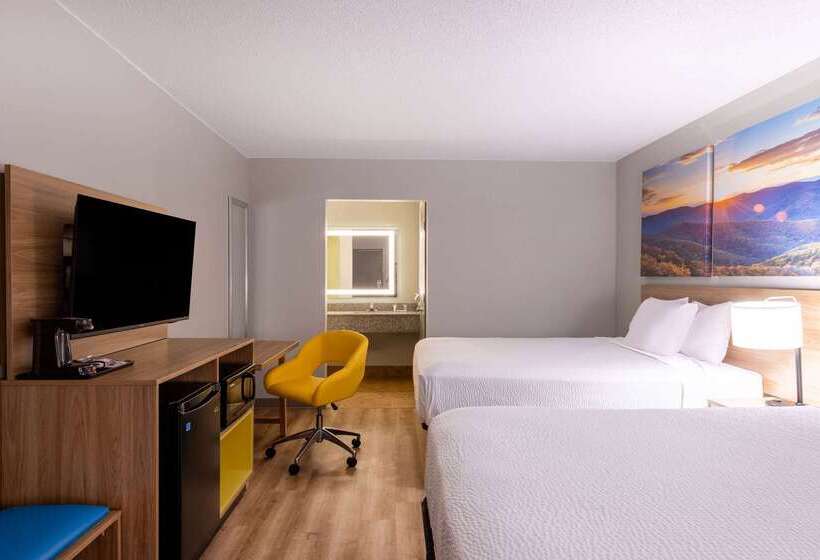 فندق Days Inn By Wyndham Mooresville Lake Norman