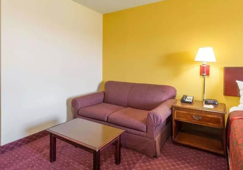 酒店 Days Inn By Wyndham Tappahannock