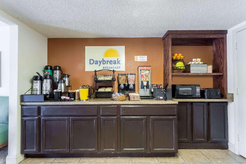 酒店 Days Inn By Wyndham Tappahannock