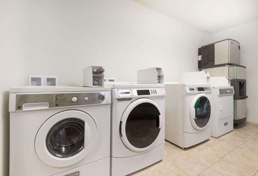 Otel Days Inn By Wyndham Worland