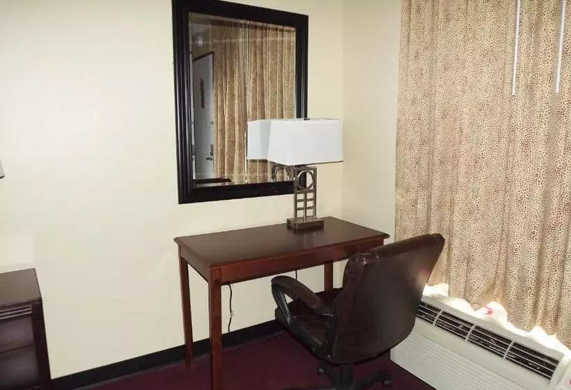 ホテル River Edge Inn