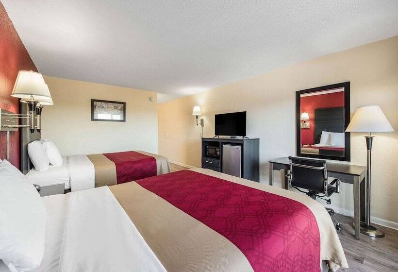 Отель Econo Lodge   Waynesville