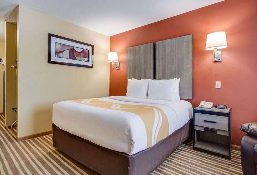 فندق Quality Inn