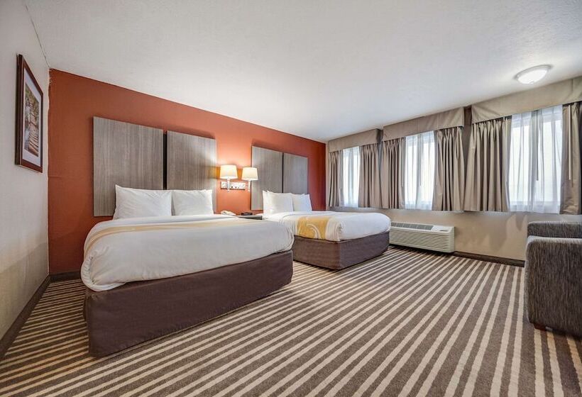 فندق Quality Inn