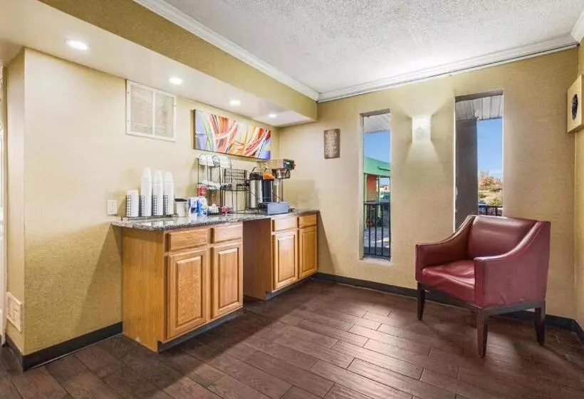 Отель Red Roof Inn Cincinnati Airport–florence/ Erlanger