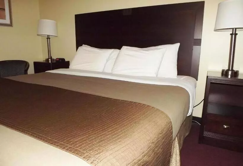 ホテル River Edge Inn