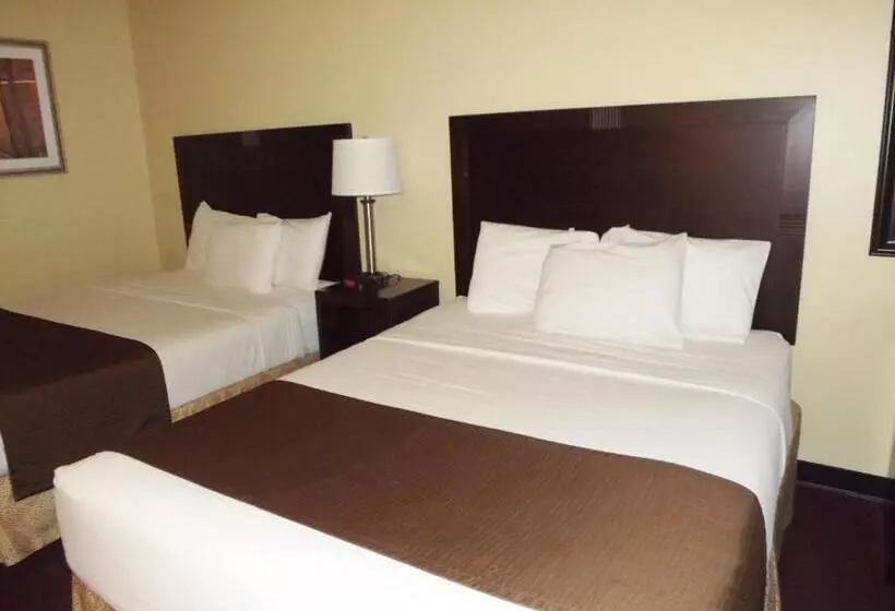 ホテル River Edge Inn