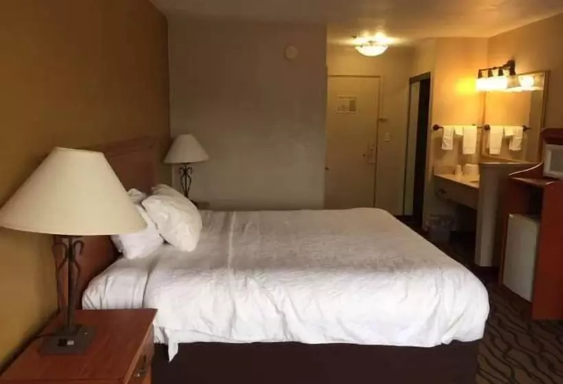 ホテル Studio 6 Claremore Ok