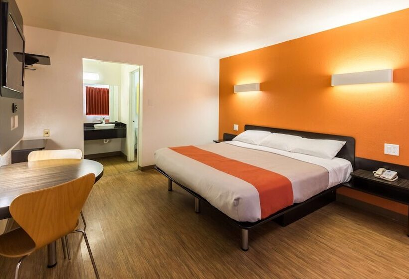 Motel 6 stephenville, Tx