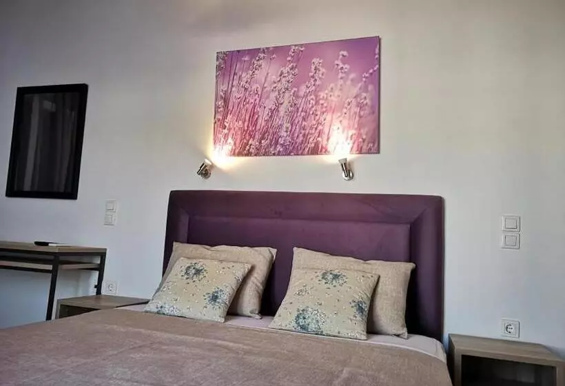 Mina Studios