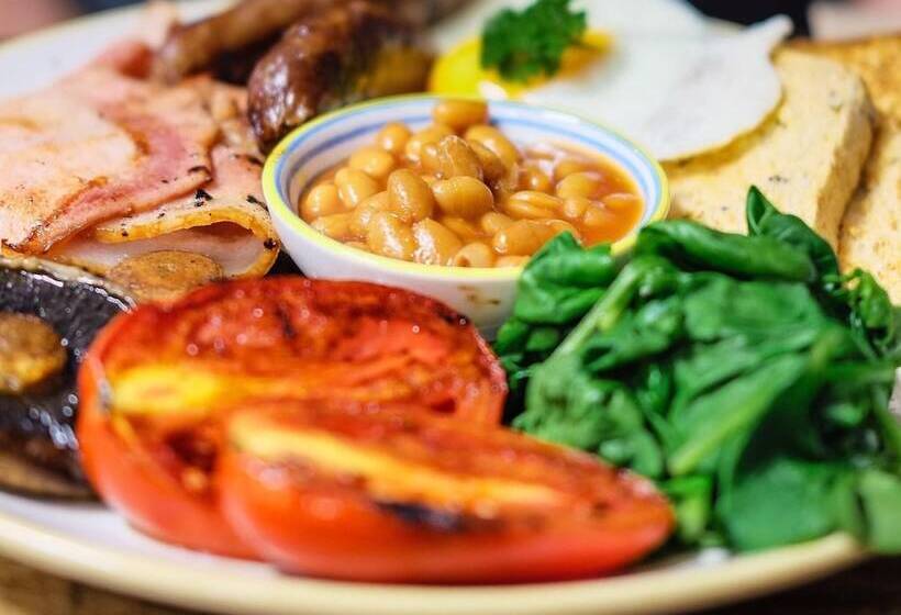 پانسیون Adlib Executive Lodge