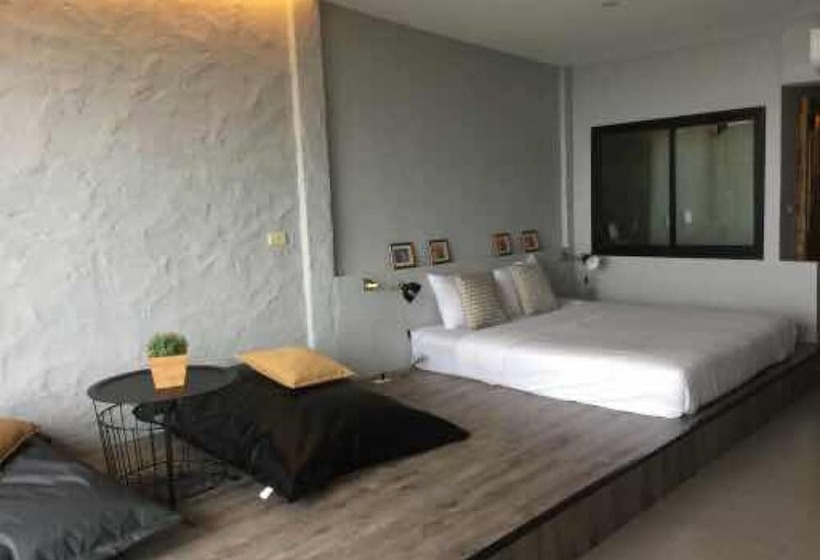 בית מלון כפרי Khao Kho Bay Bay Resort