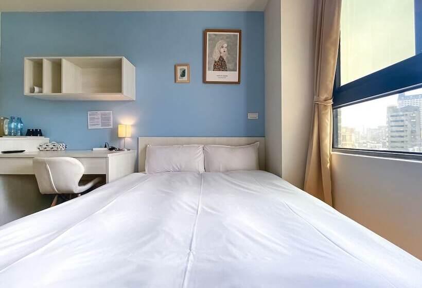 پانسیون Adagio Hostel