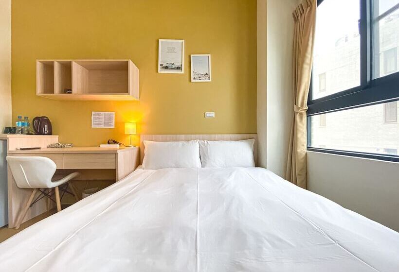 پانسیون Adagio Hostel