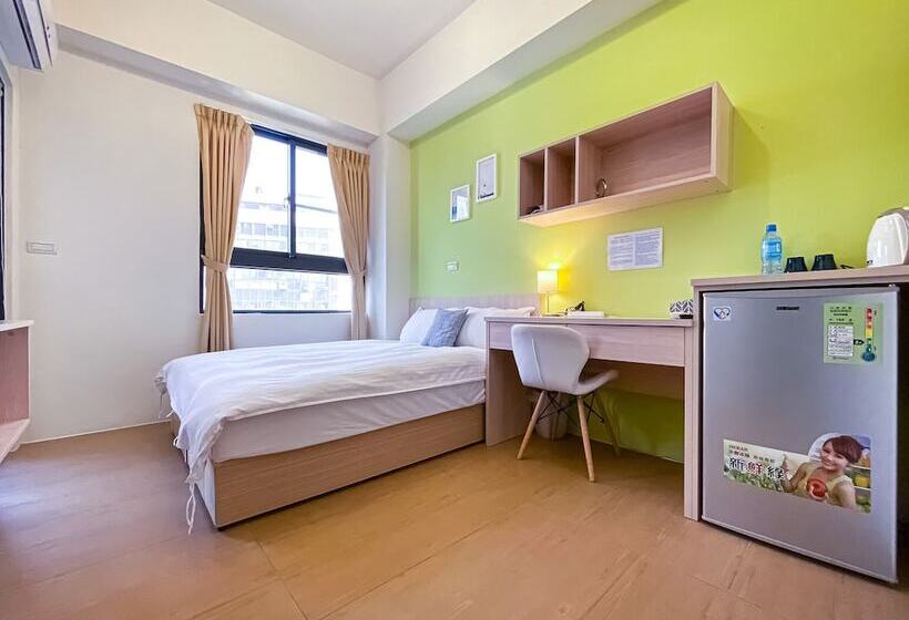 پانسیون Adagio Hostel