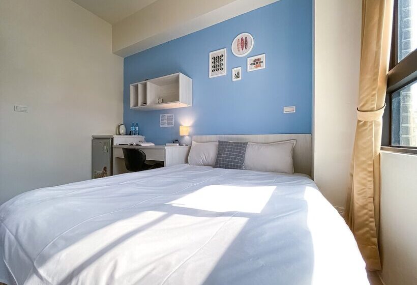 پانسیون Adagio Hostel