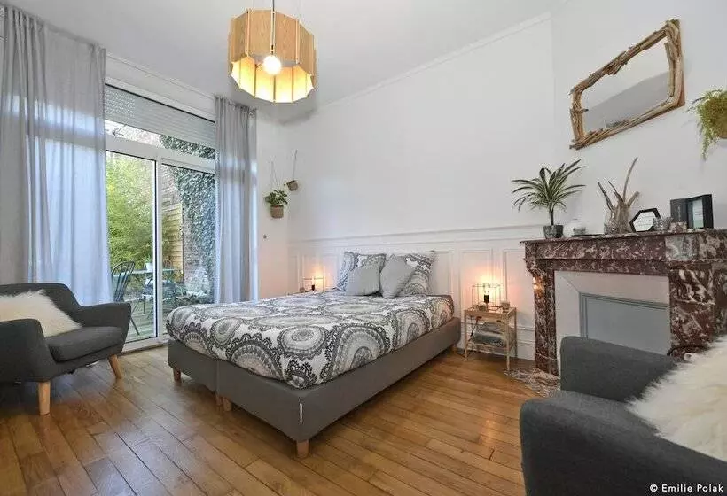 Majatalo Chambres D Hotes Les Nuits Pastel