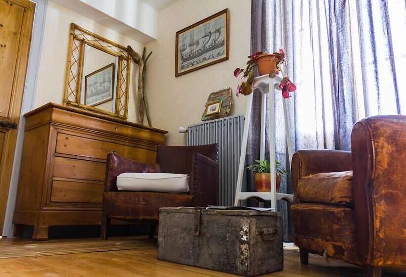 פנסיון L'urbaine