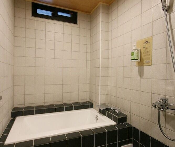 پانسیون Syuan Ding Ben Er Gu