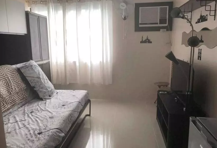 Mi Casa By The Persimmon