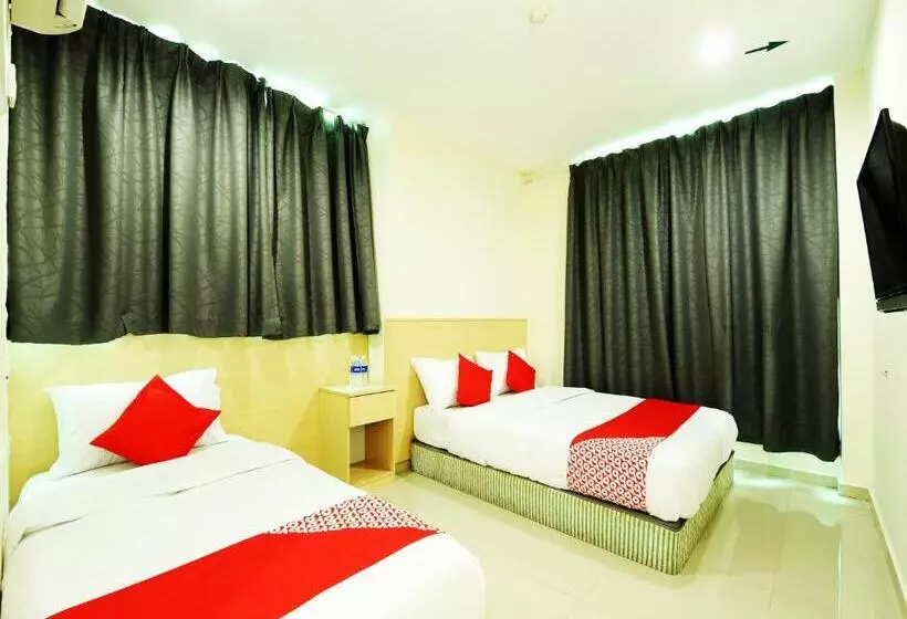 Batu Caves Star Hotel By Oyo Rooms
