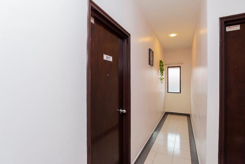 ホテル Golden Horse