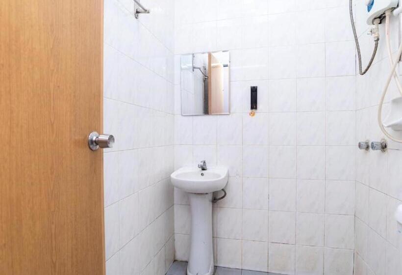 ホテル Golden Horse