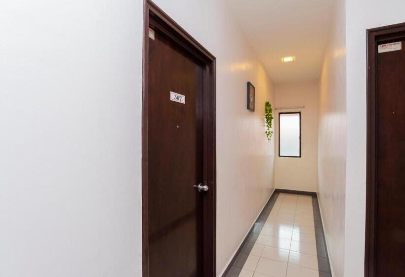 ホテル Golden Horse