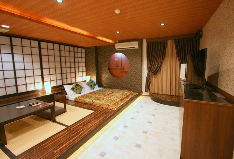 בית מלון כפרי Aura Kanku