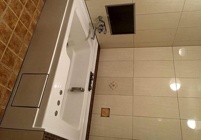 בית מלון כפרי Aura Kanku