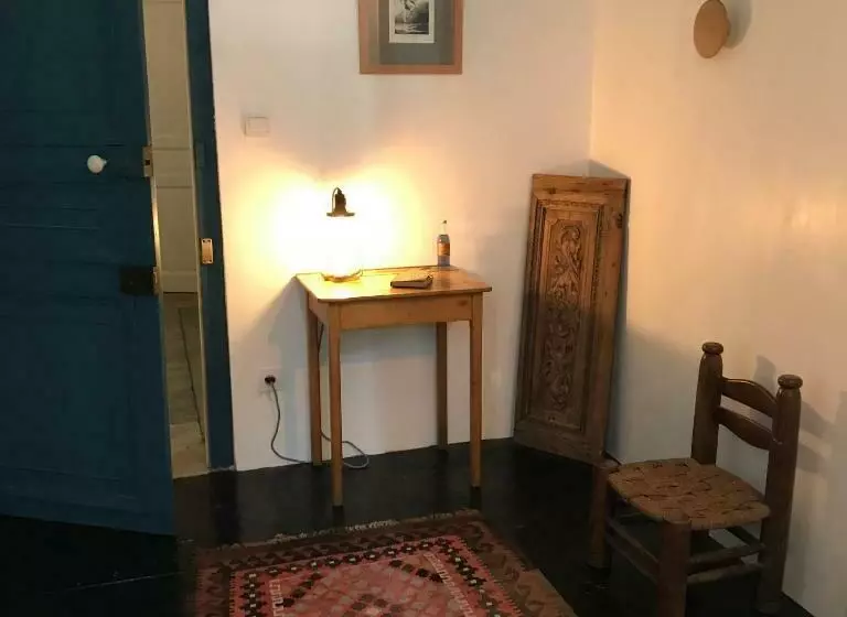 Majatalo Maison Cha Ri Va Ri