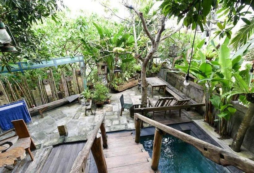 Pansiyon Twospaces Living At Bunga Desa, Jimbaran