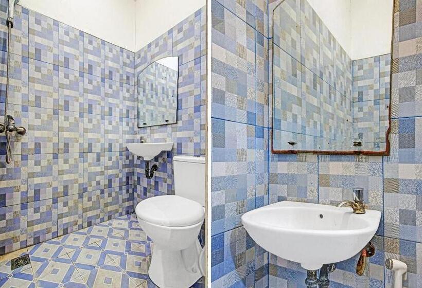 פנסיון Reddoorz Near Mall Of Indonesia