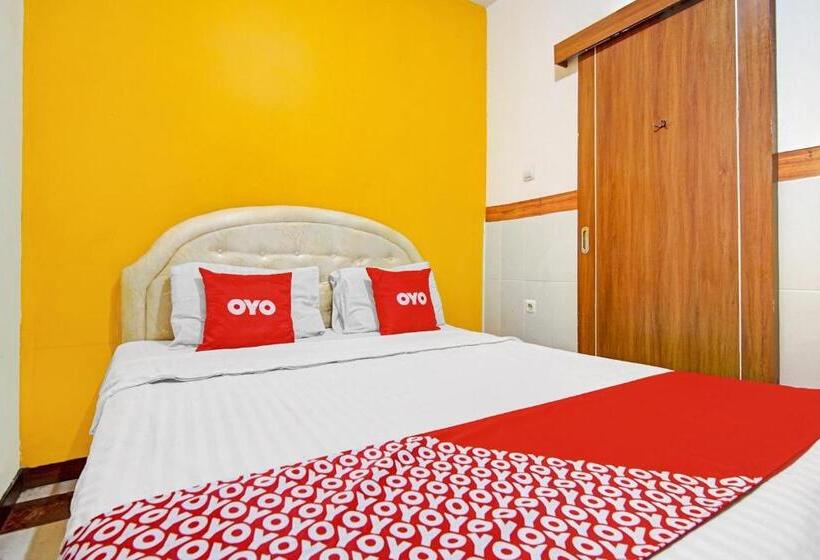 פנסיון Reddoorz Near Mall Of Indonesia