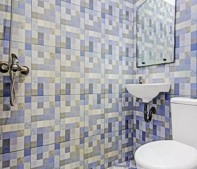 ペンション Reddoorz Near Mall Of Indonesia