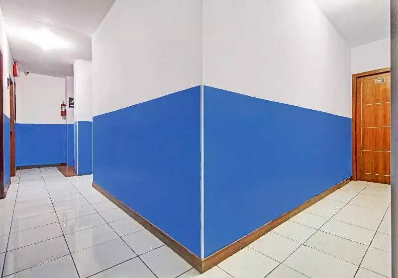 ペンション Reddoorz Near Mall Of Indonesia