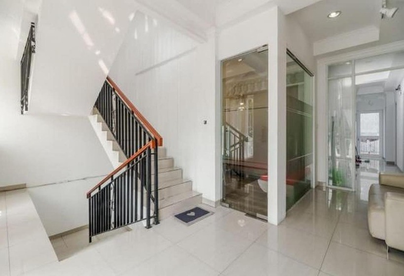 بنسيون Reddoorz Syariah Plus Near Pancoran 2