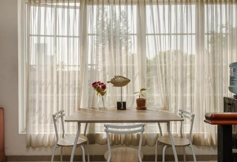 بنسيون Reddoorz Syariah Plus Near Pancoran 2