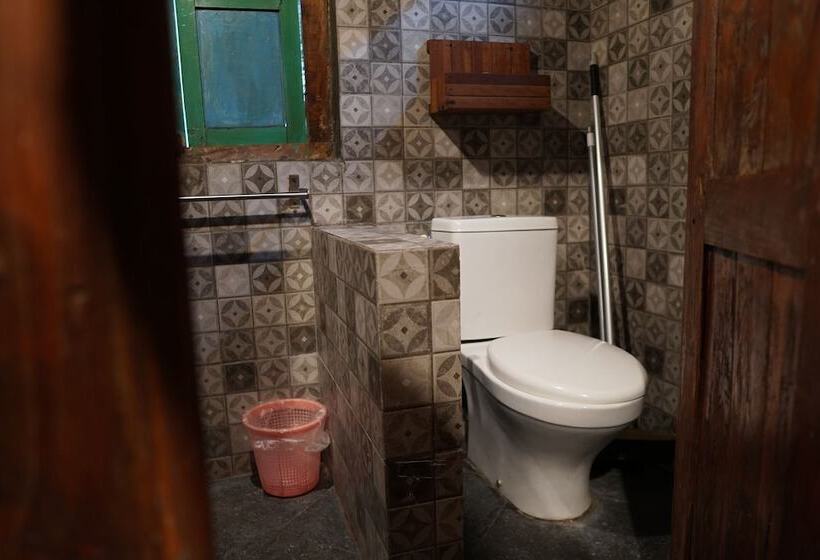 Pansiyon Twospaces Living At Bunga Desa, Jimbaran