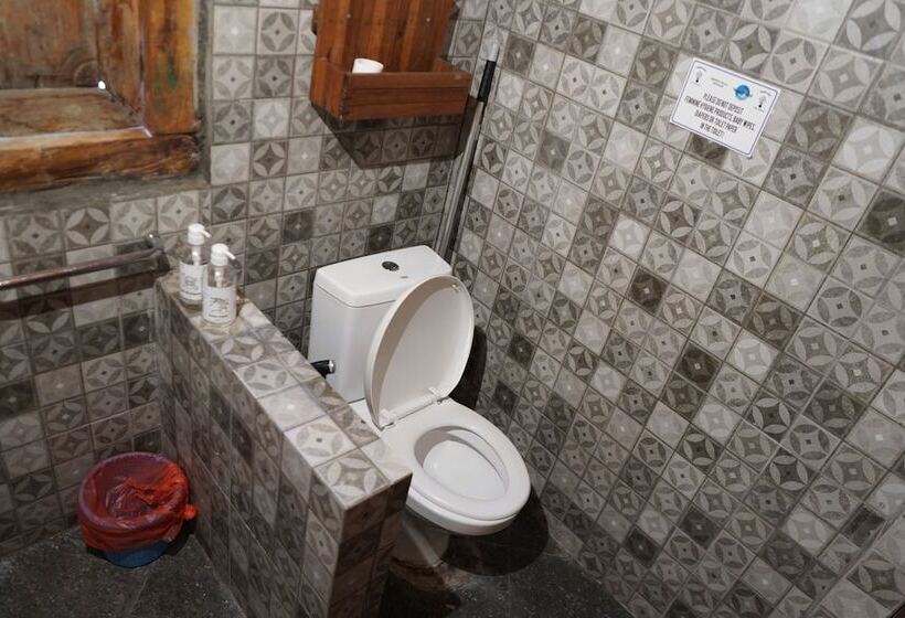 Pansiyon Twospaces Living At Bunga Desa, Jimbaran