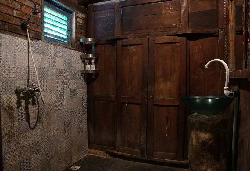 پانسیون Twospaces Living At Bunga Desa, Jimbaran