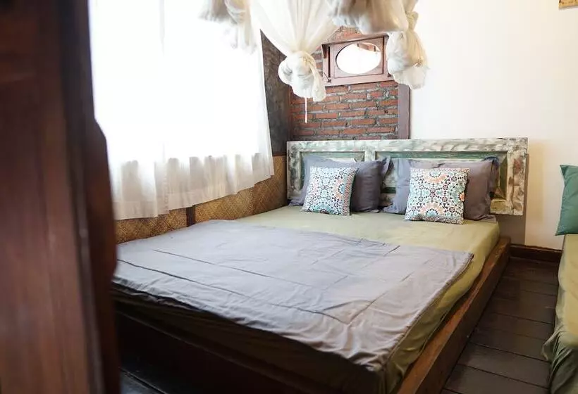 پانسیون Twospaces Living At Bunga Desa, Jimbaran