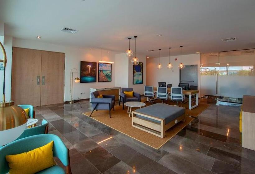 Szálloda Holiday Inn & Suites   Merida La Isla, An Ihg