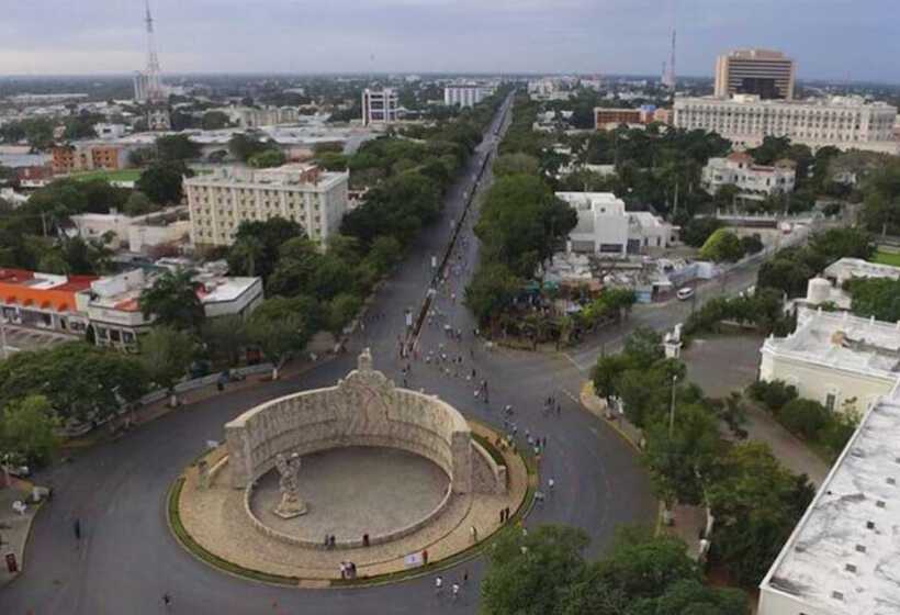 Szálloda Holiday Inn & Suites   Merida La Isla, An Ihg