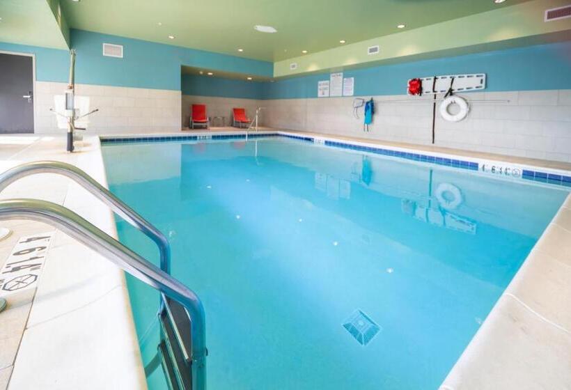 فندق Holiday Inn Express & Suites   Florence   Cincinnati Airport, An Ihg