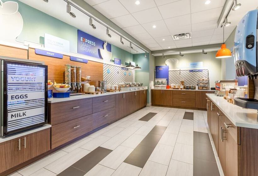 فندق Holiday Inn Express & Suites   Florence   Cincinnati Airport, An Ihg