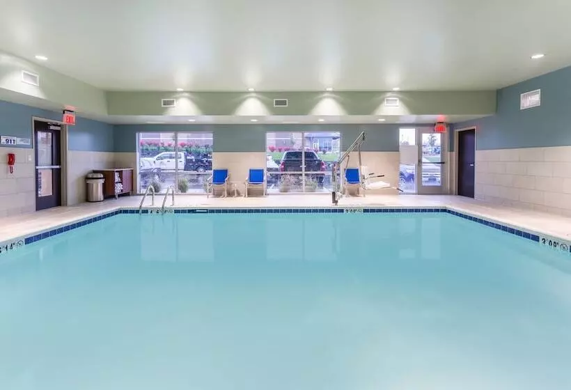 Hotelli Holiday Inn Express & Suites   Florence   Cincinnati Airport, An Ihg